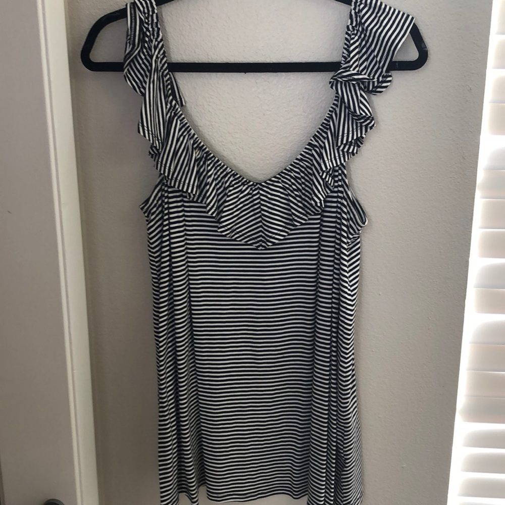 NWOT Torrid Black & White Striped Shirt Size 1 $8